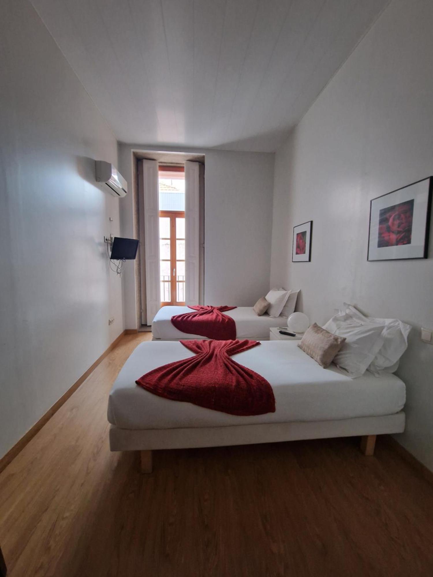 12 Short Term Apartment Порто Екстериор снимка
